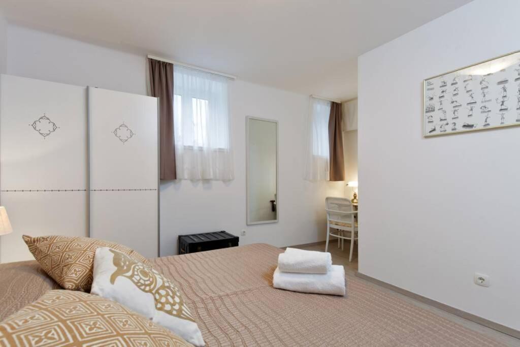 Joy4You Apt Near Beach And Center Split Dış mekan fotoğraf